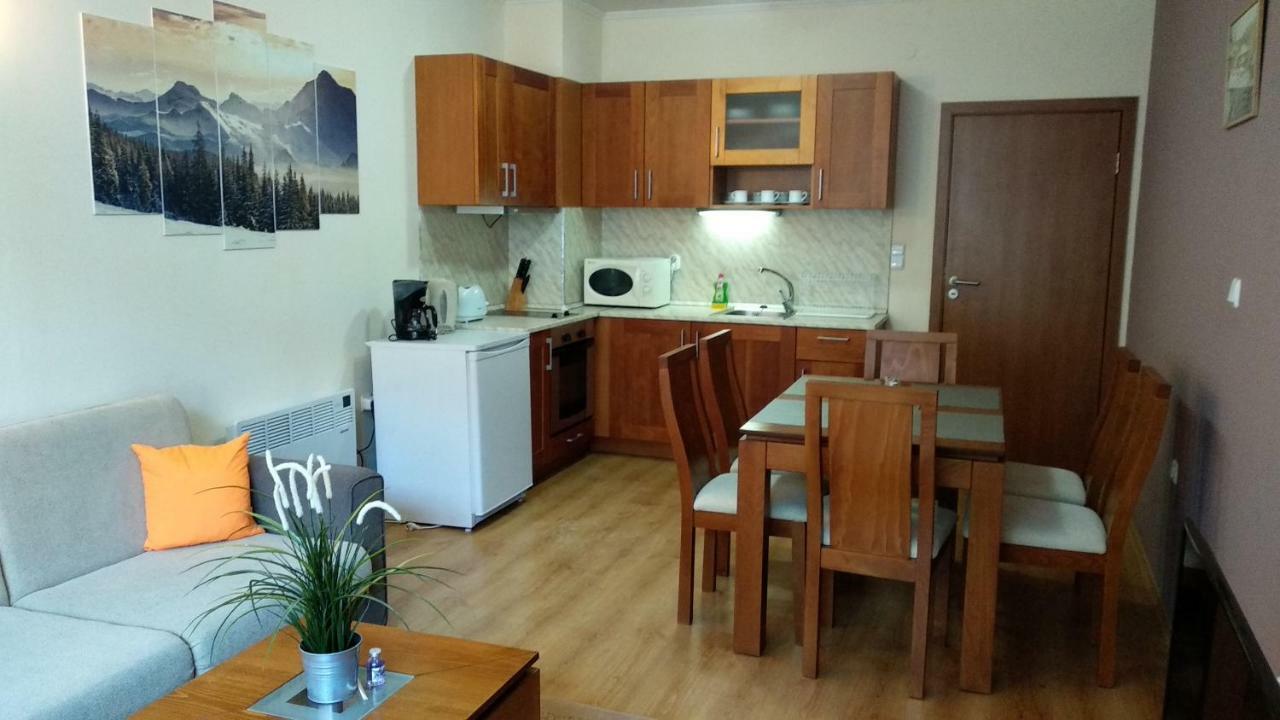 Pine Tree Apartment 2 - B7 Bansko Exterior foto