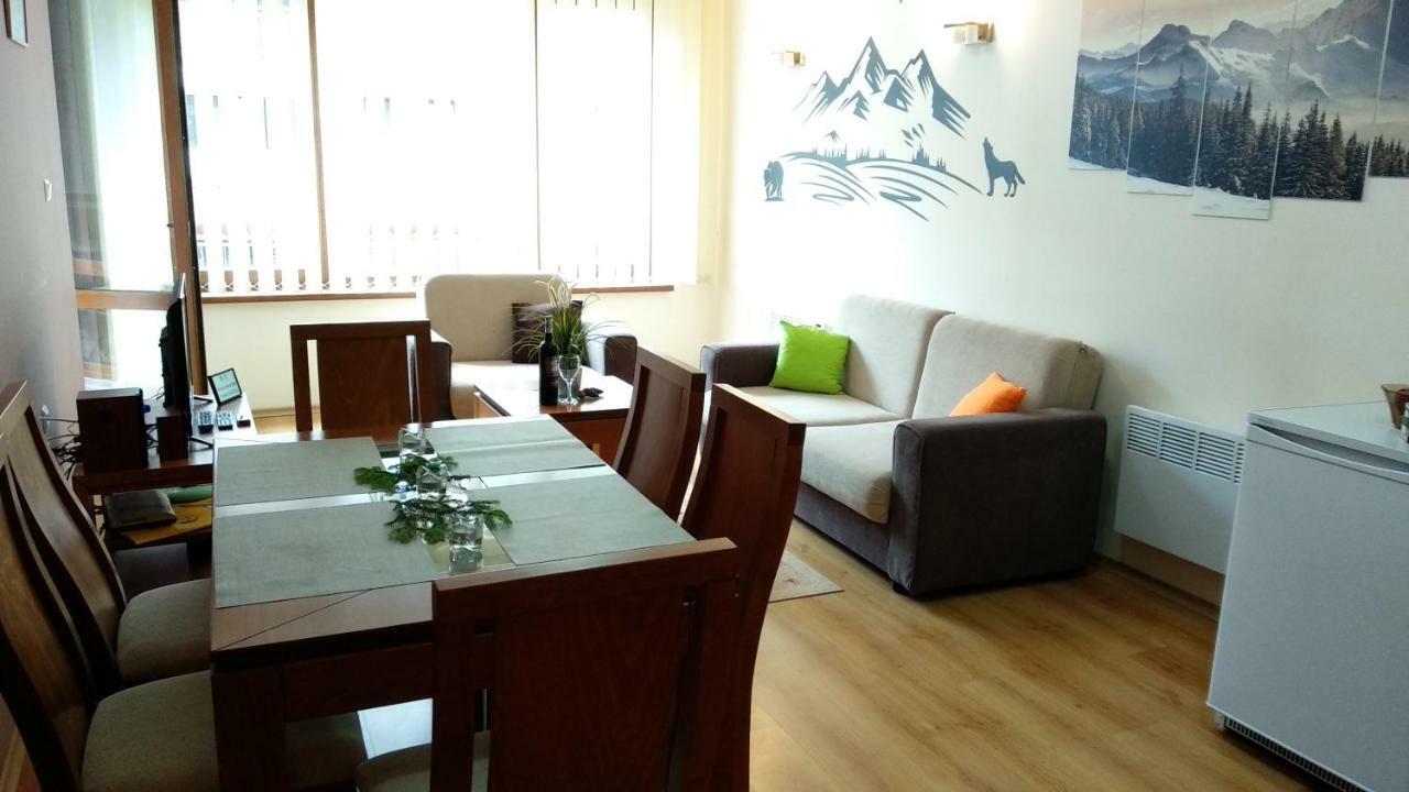 Pine Tree Apartment 2 - B7 Bansko Exterior foto