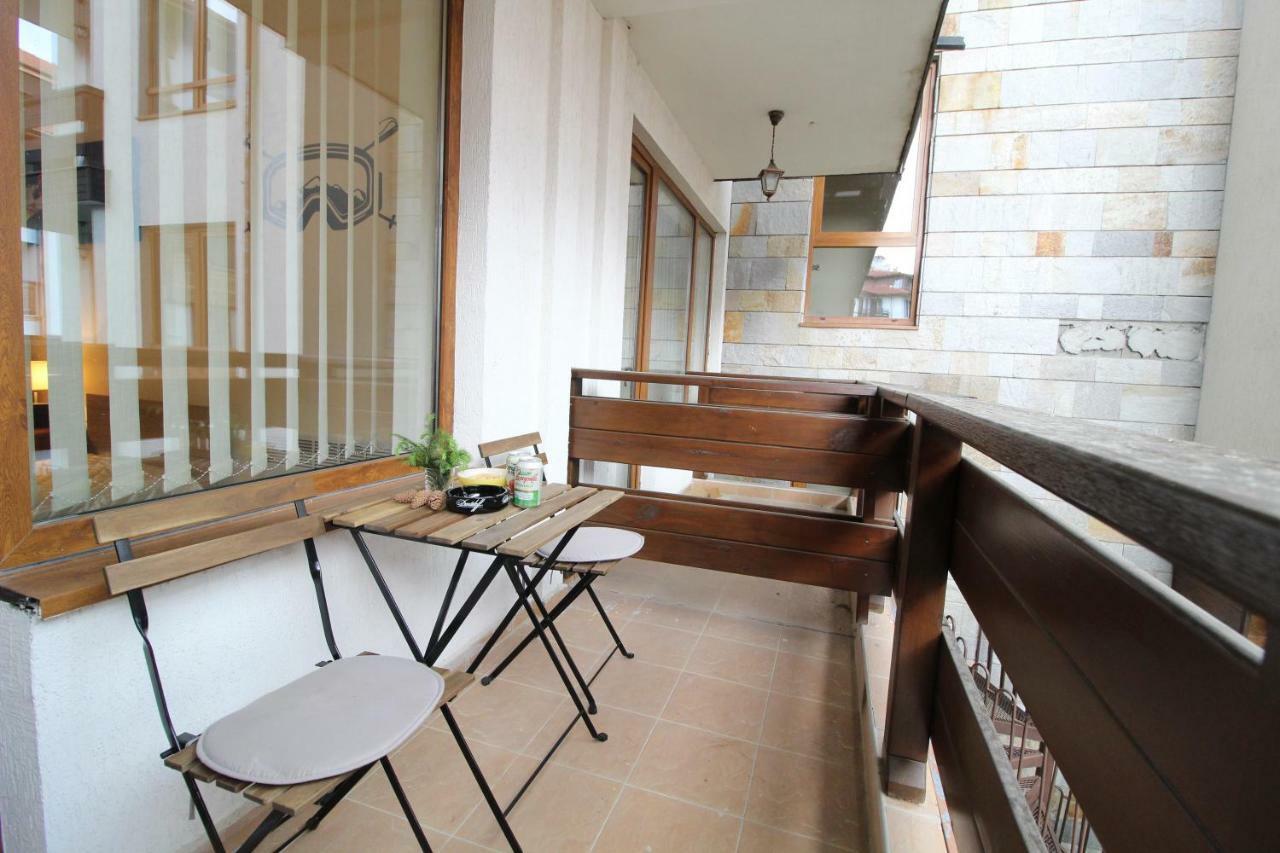 Pine Tree Apartment 2 - B7 Bansko Exterior foto